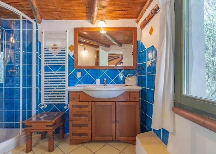 Elite Collection Escape To The With Pool Daire Porto Rotondo
