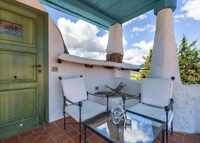 Elite Collection Escape To The With Pool * Porto Rotondo